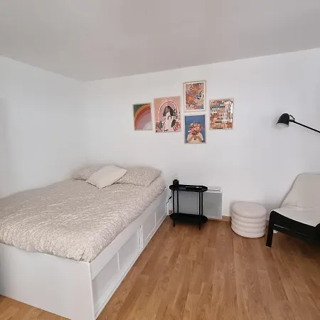 Joli Hyper-centre דירה